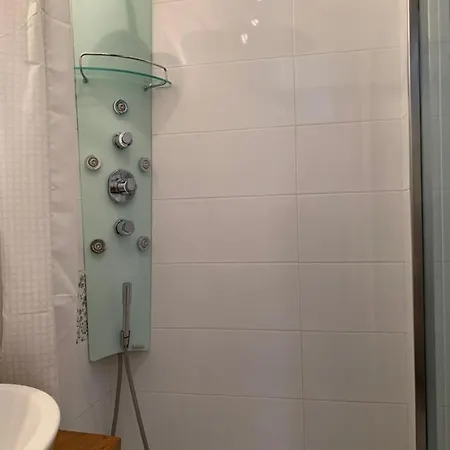 Konukevi Charlotte Wix *